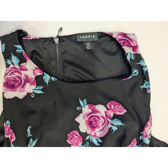 Torrid Maxi Dress 10 Black Sleeveless High Neck Lined Pink Rose Pattern - Picture 5 of 6